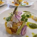 Pavillon Des Millesimes, Piscine & Bed & Breakfast