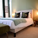 Bed & Breakfast Pavillon Des Millesimes, Piscine & Lussac (Gironde)