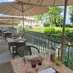 Pavillon Des Millésimes Lussac (Gironde)