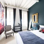 Bed & Breakfast Pavillon Des Millesimes, Piscine & Lussac (Gironde)