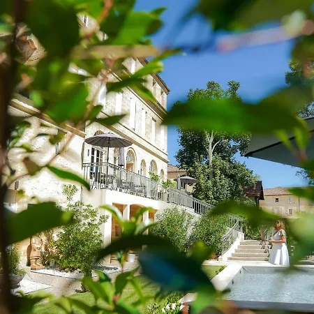 Pavillon Des Millesimes, Piscine & فندق مبيت وإفطار Lussac (Gironde)