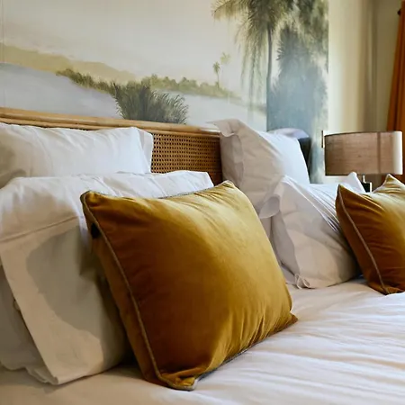 Pavillon Des Millesimes, Piscine &