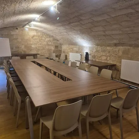 Pavillon Des Millesimes, Piscine & Frühstückspension Lussac (Gironde)