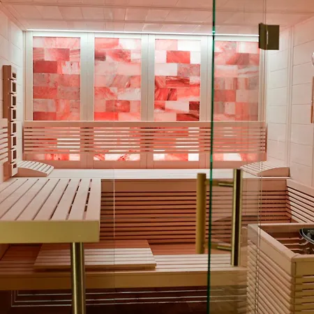 Pavillon Des Millésimes 4*
