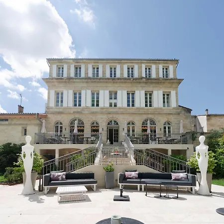 Pavillon Des Millesimes, Piscine & 4*