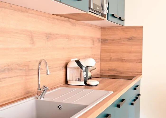 Pavillon Des Millésimes Couette-café 4*